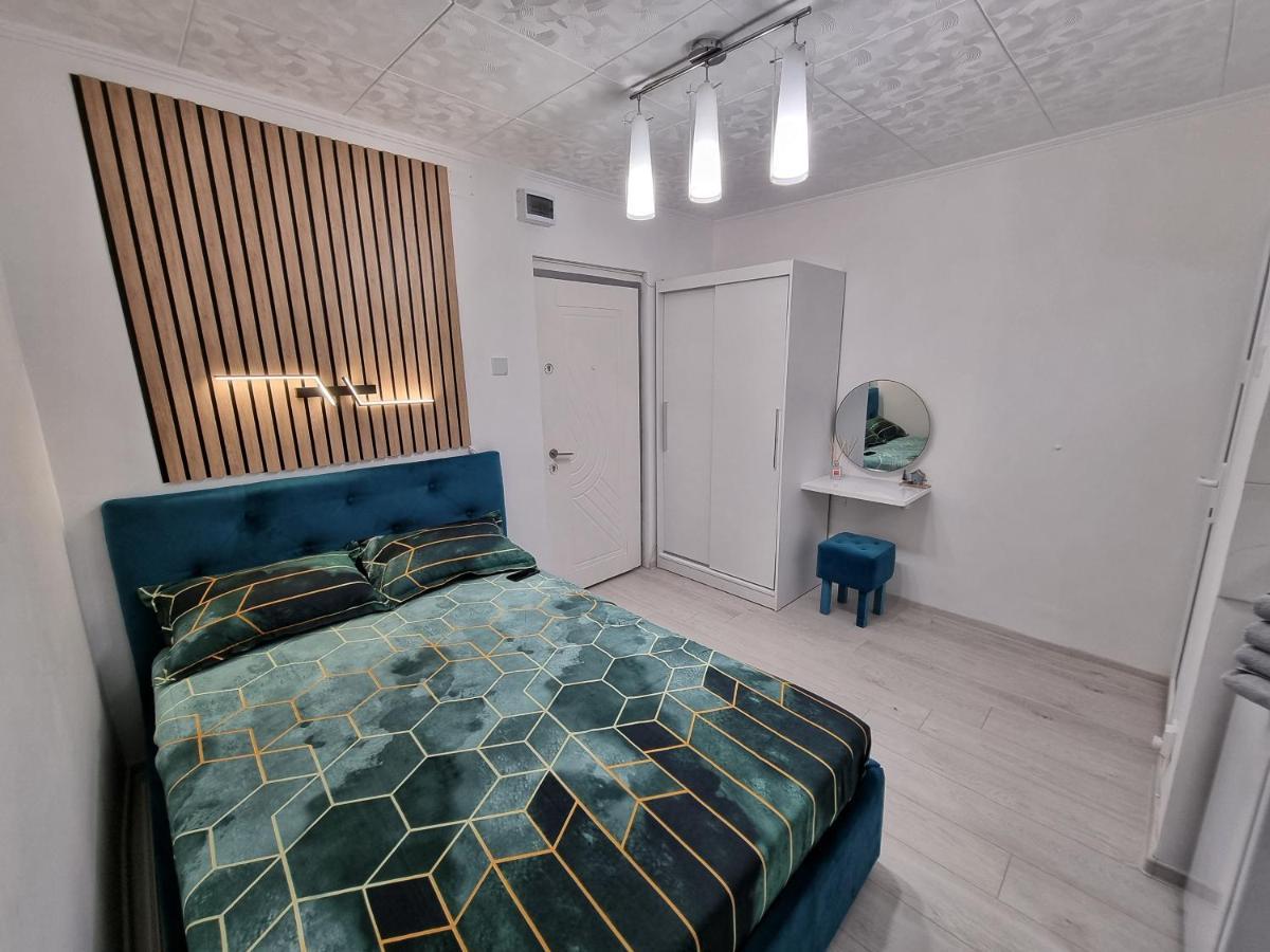15. Little Studio Leilighet Bucureşti Eksteriør bilde