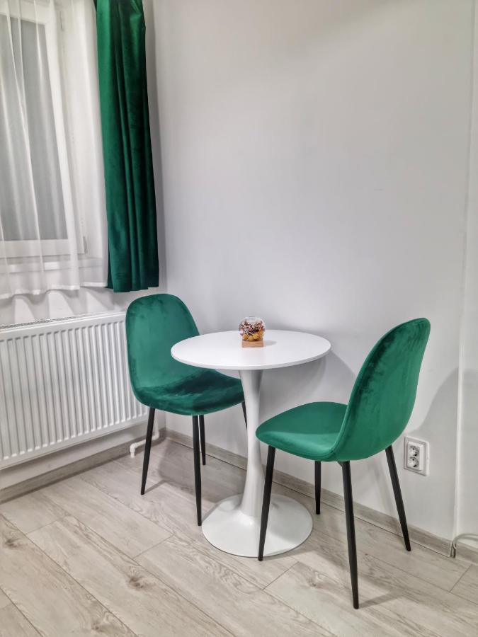 15. Little Studio Leilighet Bucureşti Eksteriør bilde