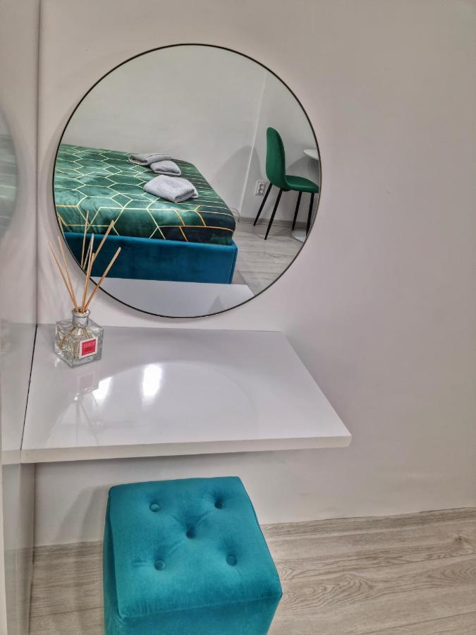 15. Little Studio Leilighet Bucureşti Eksteriør bilde